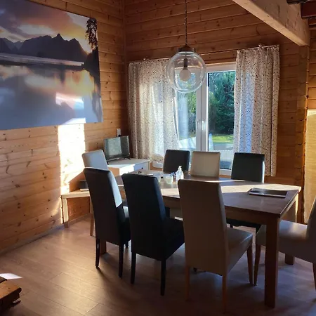 Casa vacanze Eifelcottage Wildvogel By Interhome